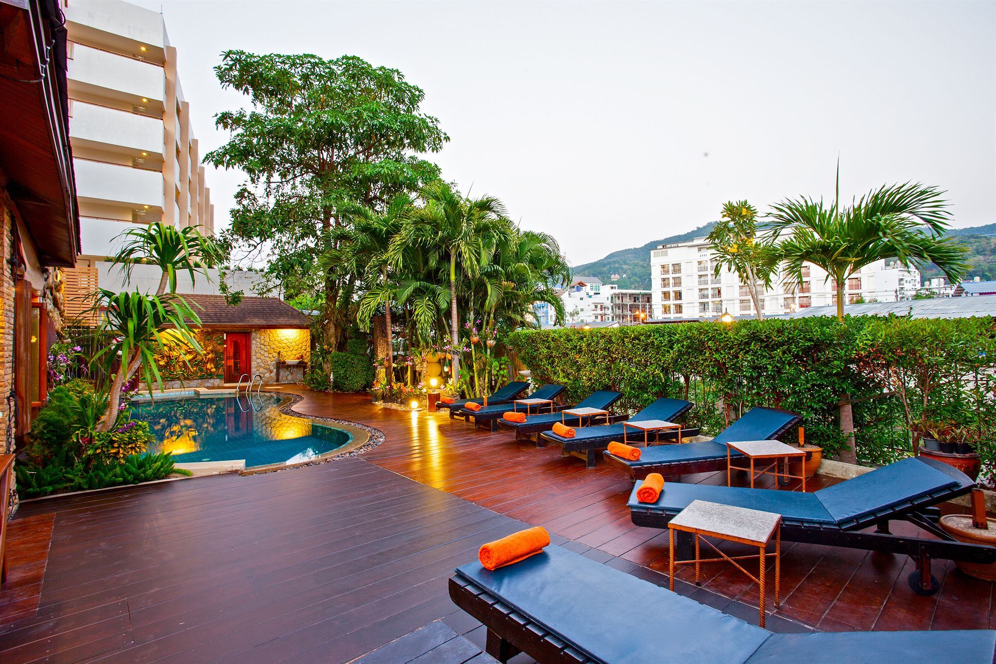 Orchid Garden Hotel Patong Zewnętrze zdjęcie